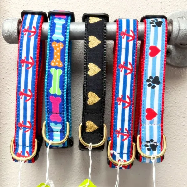 Collares Up Country